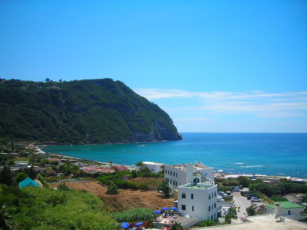 Villa Loreta Forio di Ischia Pokój zdjęcie